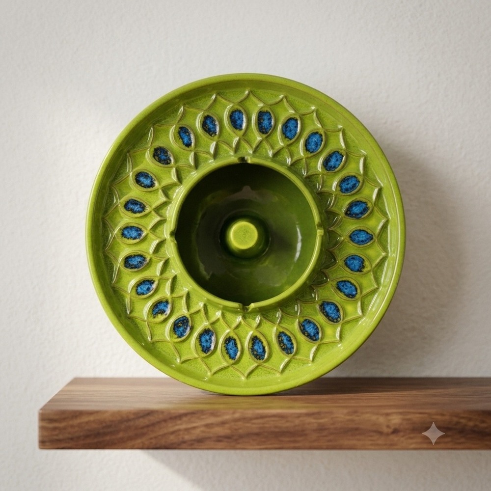 Vohann Hoodwink Ashtray Signed Chaney Atomic Chartreuse‎ MCM Pottery